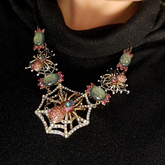 Meet your Posher, Baby Lucifer - Picture 15 of 16